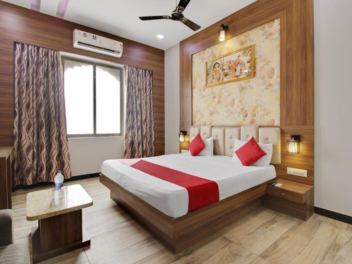 Oyo 79434 Hotel Green Villa Nagpur Esterno foto