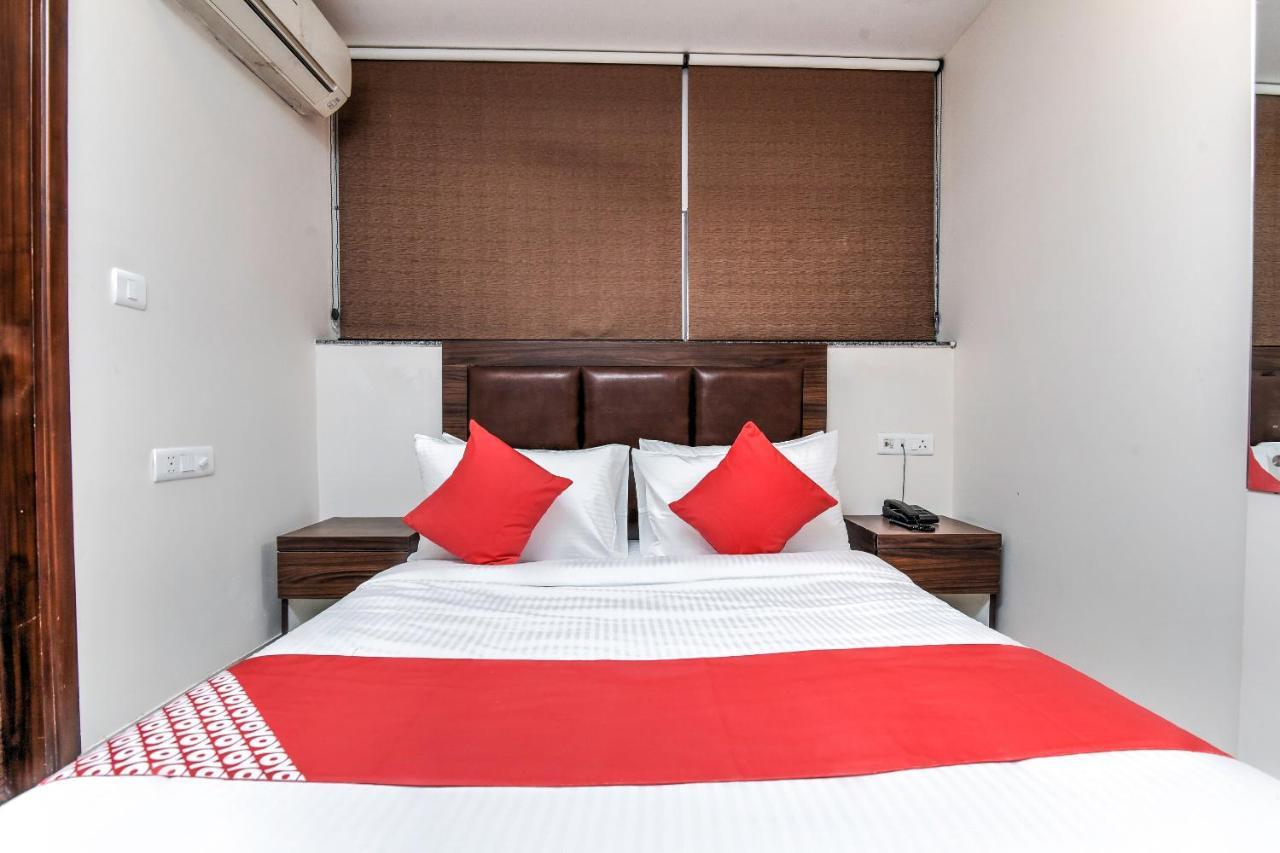 Oyo 79434 Hotel Green Villa Nagpur Esterno foto